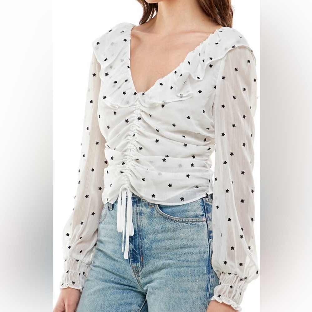WAYF Liz Ruched Ruffles V-Neck Blouse - Picture 3 of 4